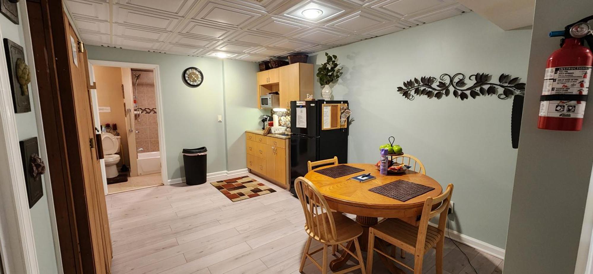 Comfortable, Spacious, 1Bdrm Basement Apartment, Sleeps 4 Milton Εξωτερικό φωτογραφία